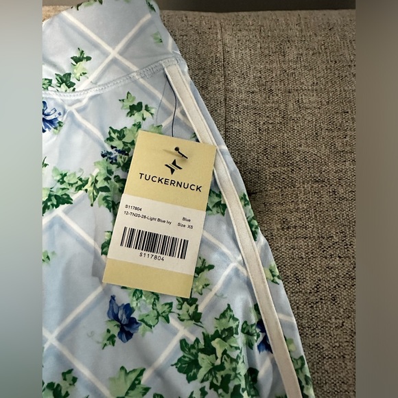 TUCKERNUCK Golf skirt - Picture 3 of 8